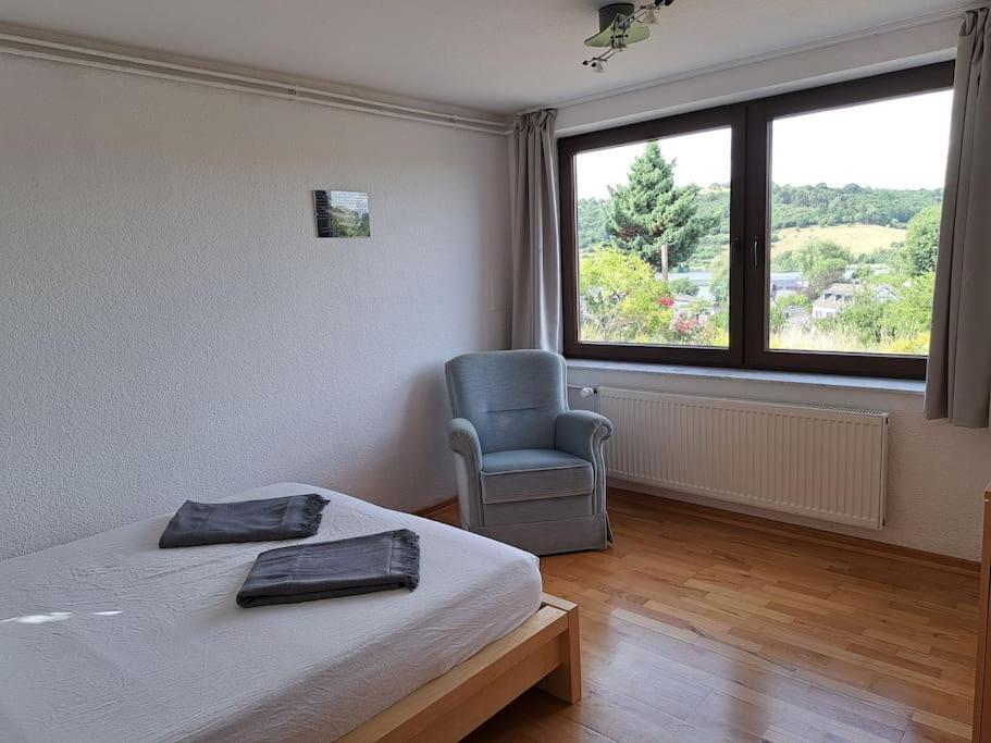 Haus Mit Idyllischem Seeblick Schalkenmehren Extérieur photo
